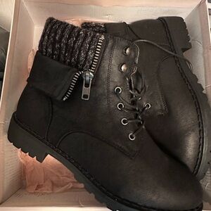 JustFab Black Ankle Booties with Lace-Up Design and Textured Cuff